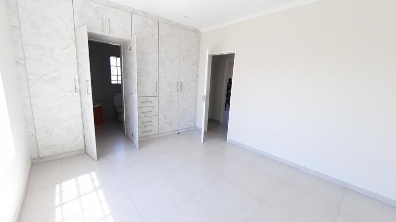 3 Bedroom Property for Sale in Waterkloof East North West